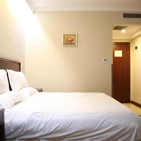 Greentree Inn Shanghai Zhongshan Hutai Hotel Extérieur photo