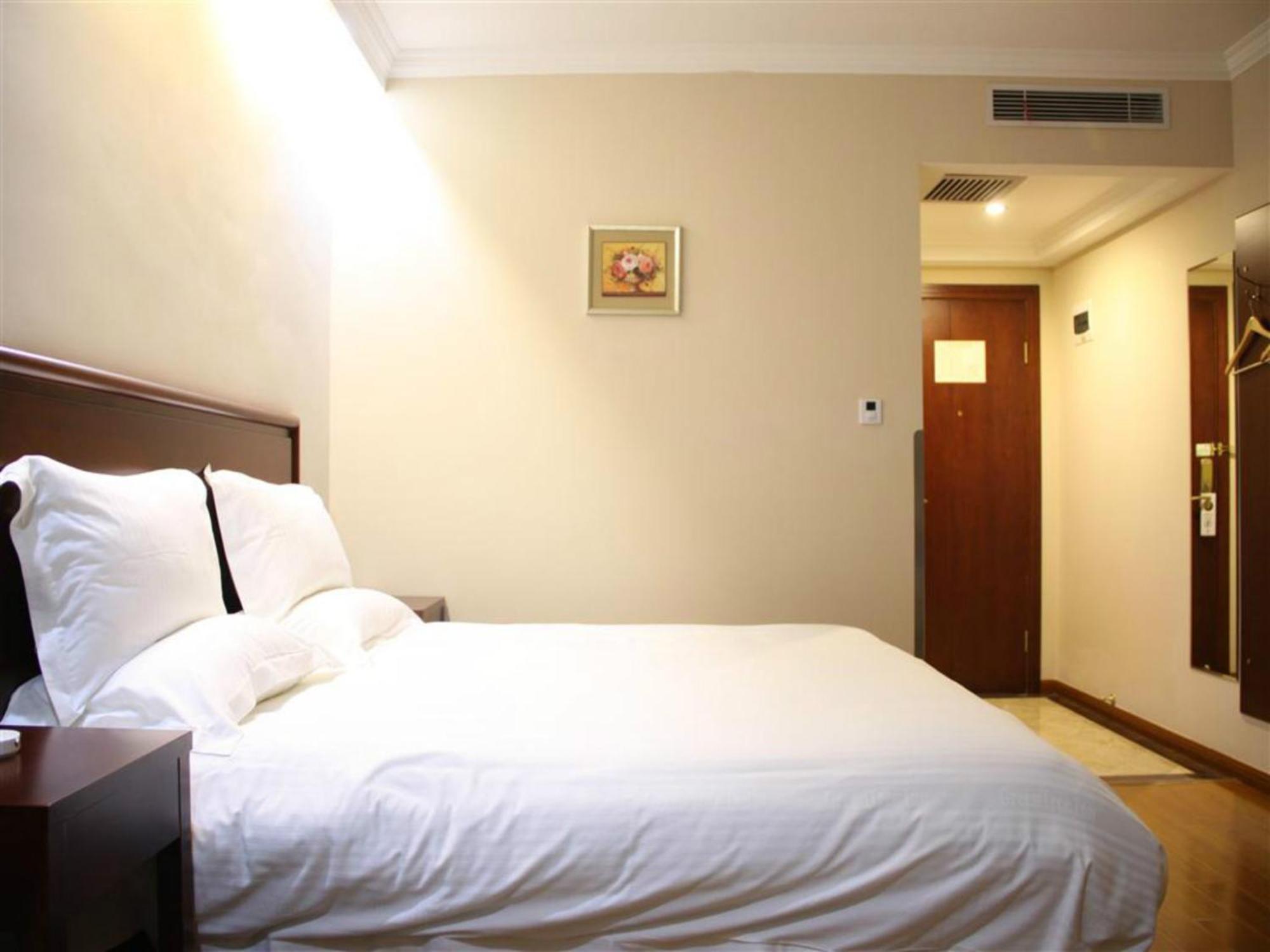 Greentree Inn Shanghai Zhongshan Hutai Hotel Extérieur photo
